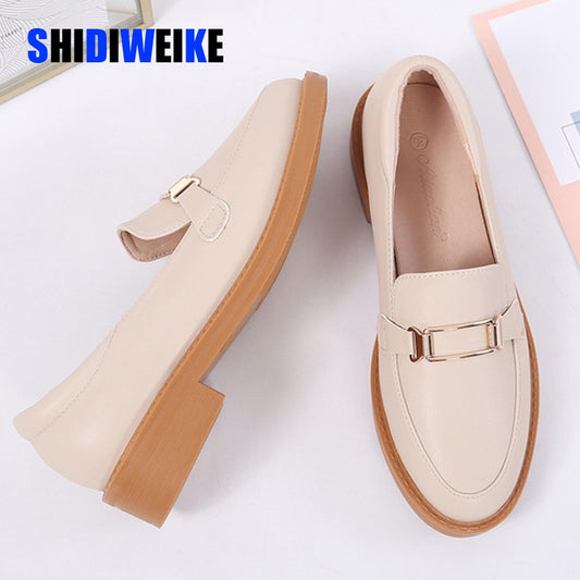 Retro Light Mouthed Loafer Flat